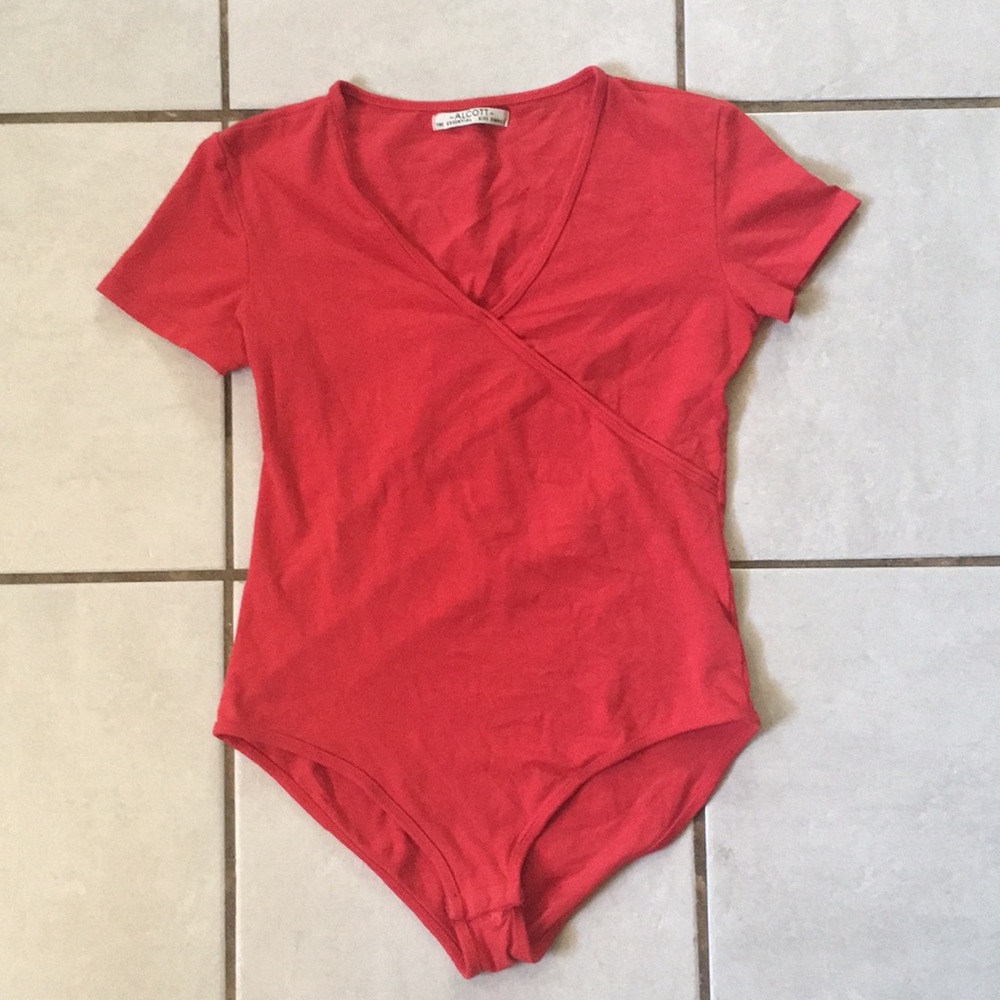 BODYSUIT